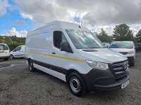 MERCEDES-BENZ SPRINTER